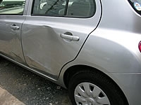 車のへこみ修理